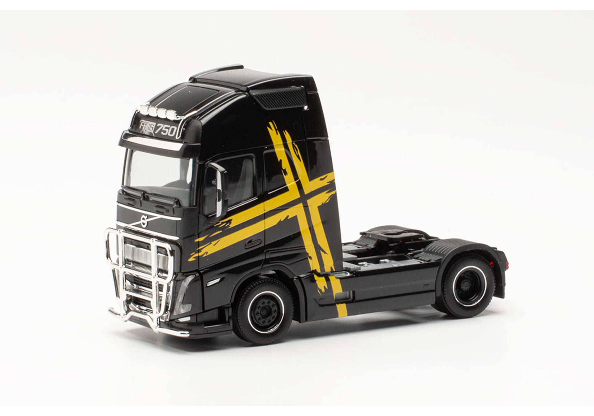 Volvo FH 16 Gl. XL 2020 tractor with lamp holder and crash protector, black