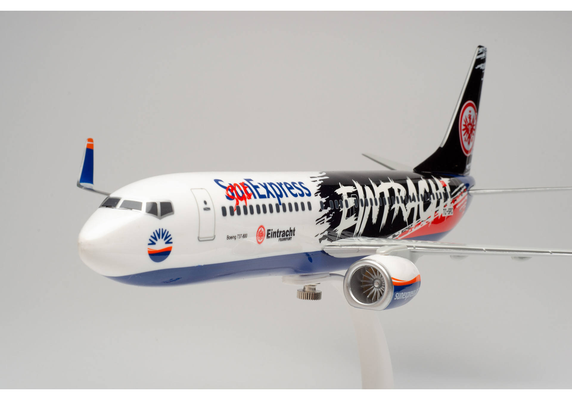 Sun Express Boeing 737-800 “Eintracht Frankfurt - SGE Express” – TC-SPC