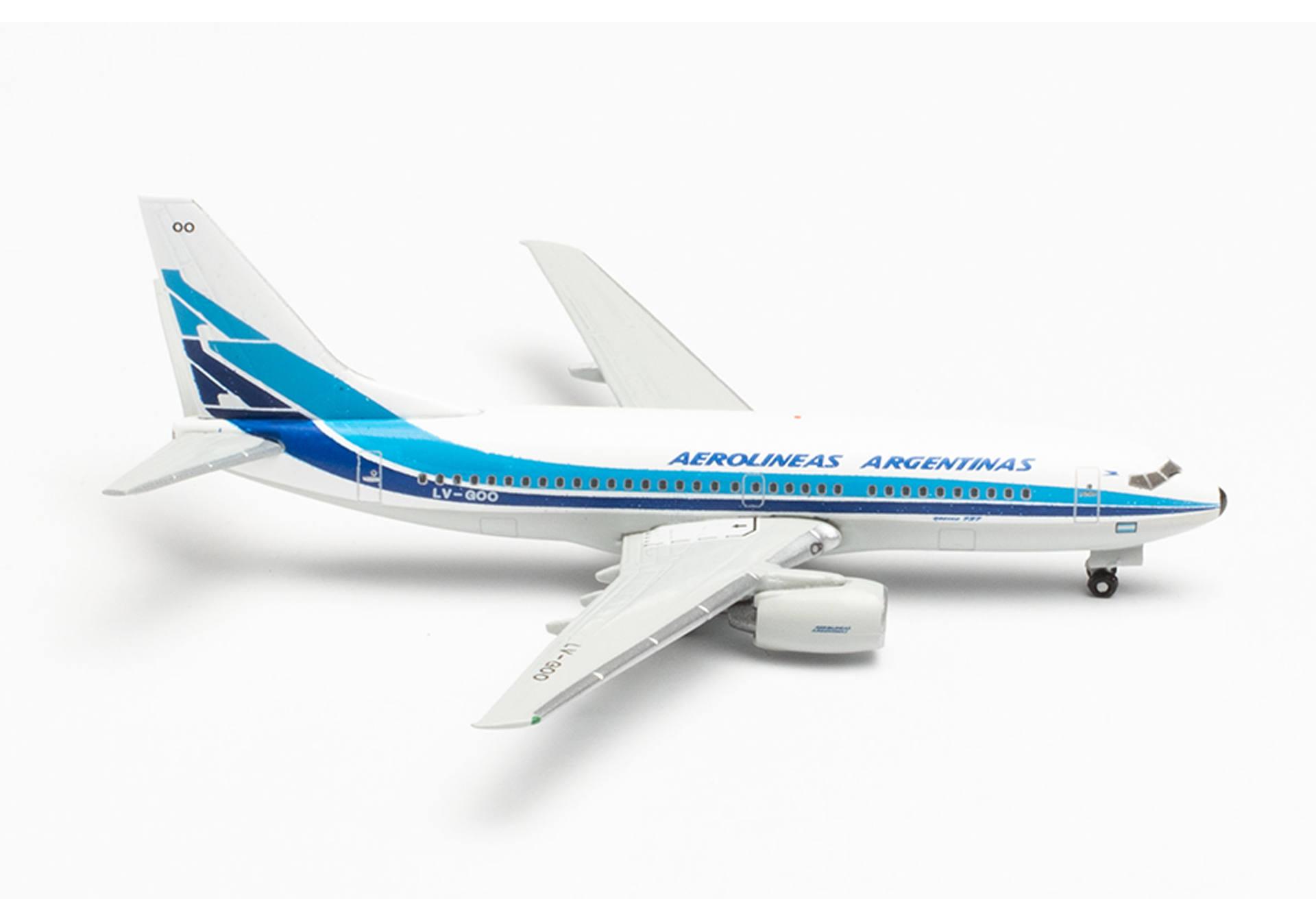 Aerolineas Argentinas Boeing 737-700 - 70th Anniversary Retro livery – LV-GOO