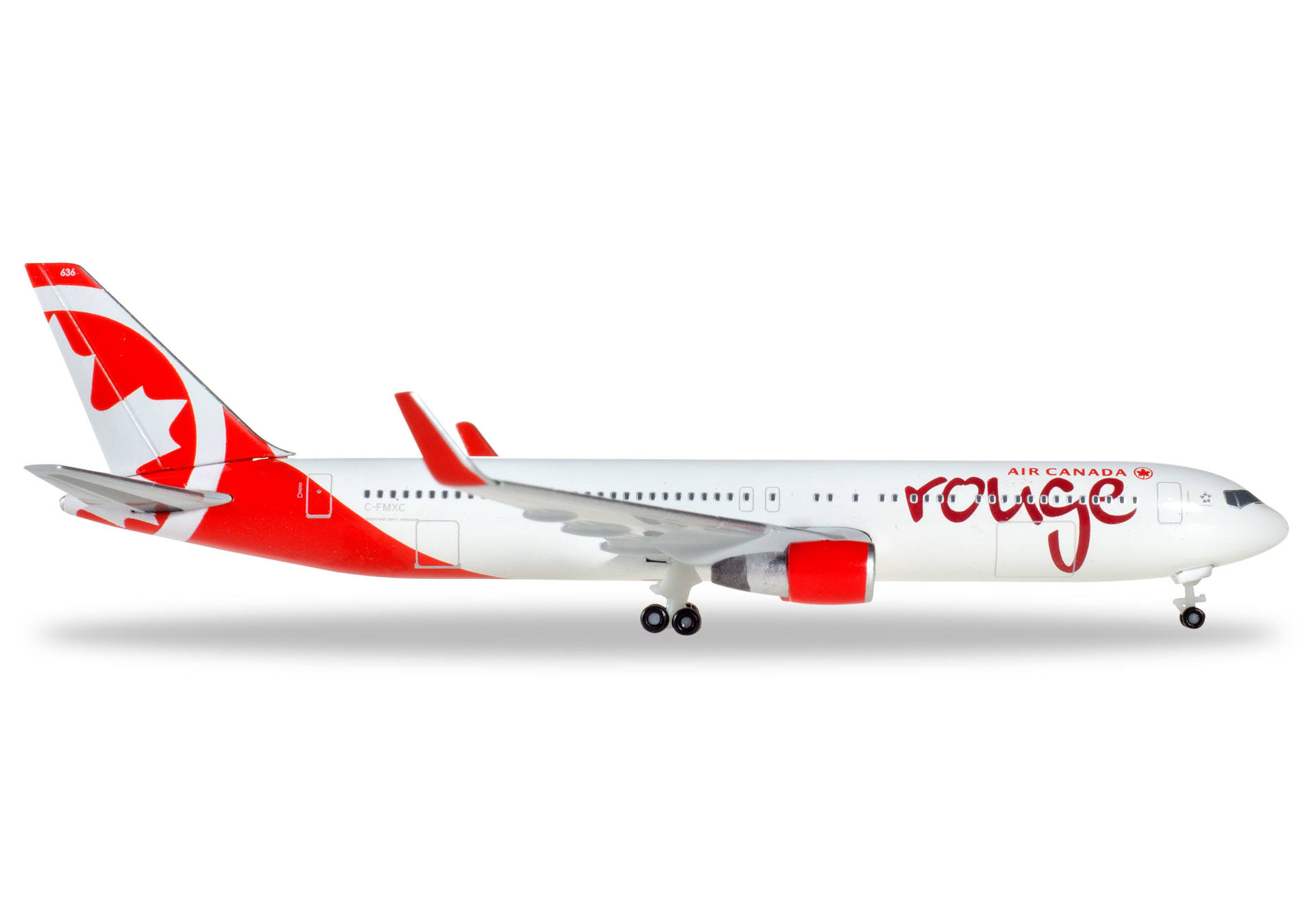 Air Canada Rouge Boeing 767-300