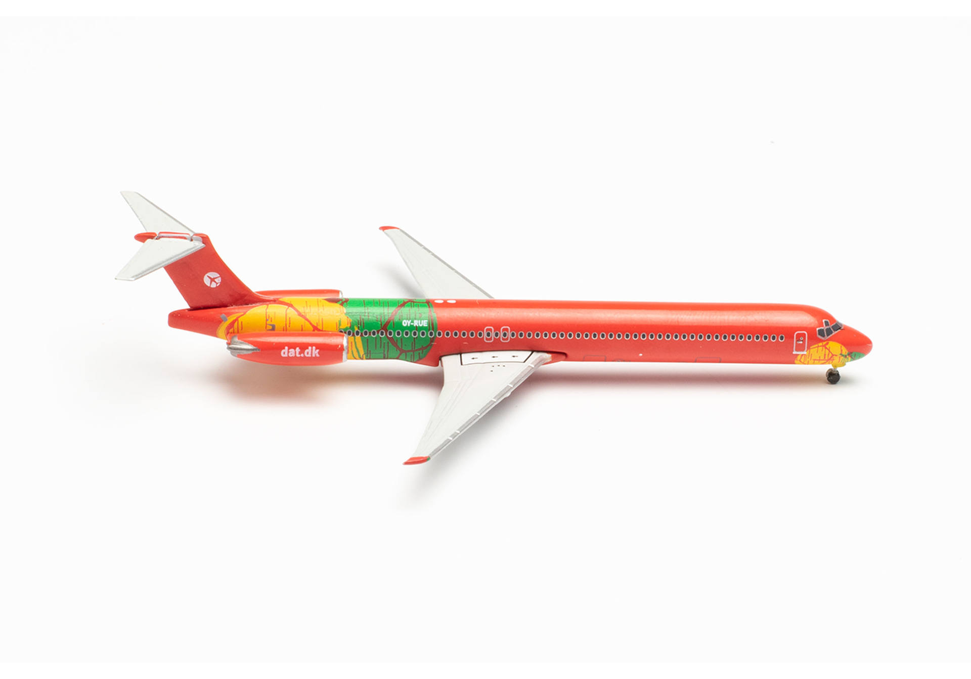 DAT McDonnell Douglas MD-83– OY-RUE