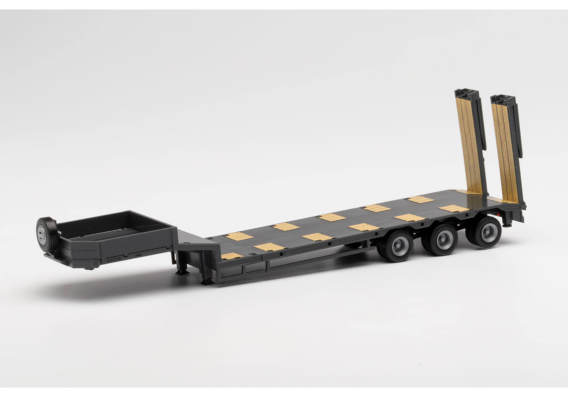 Goldhofer low boy trailer 3-axle with assembled chutes, anthracite
