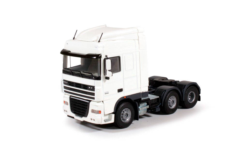 DAF 105 SC 6x2 rigid tractor