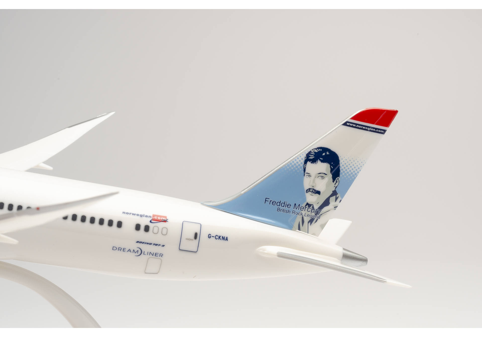 Norwegian Boeing 787-9 Dreamliner "Freddie Mercury"