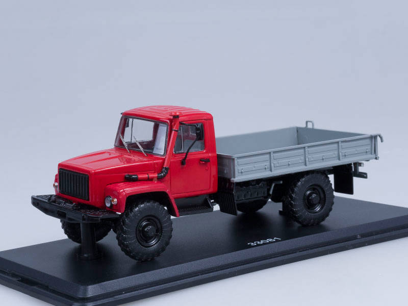 SSM: GAZ-33081 4×4 flatbed truck