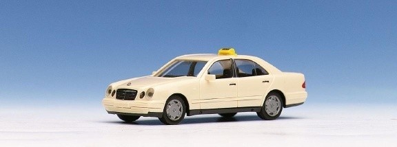 Mercedes-Benz E 320 Limited rear door