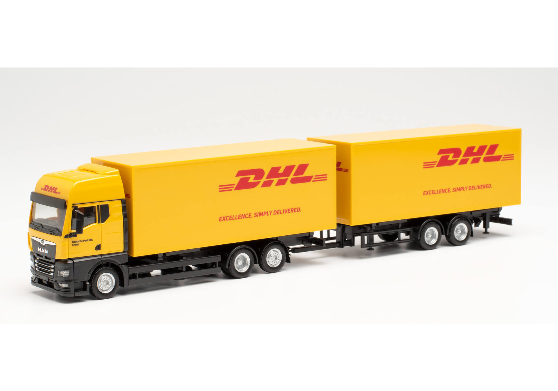 MAN TGX GX interchangeable box trailer „DHL“