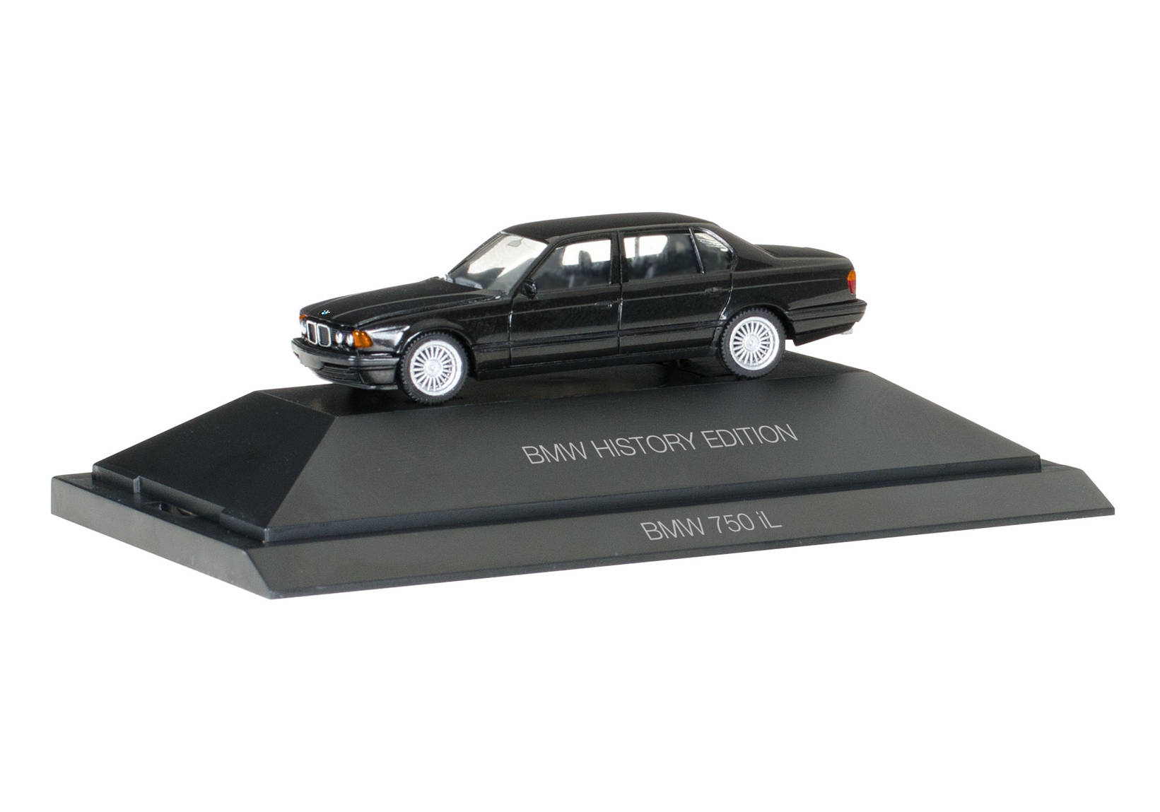 BMW 750 iL High-Tech "BMW History Edition"