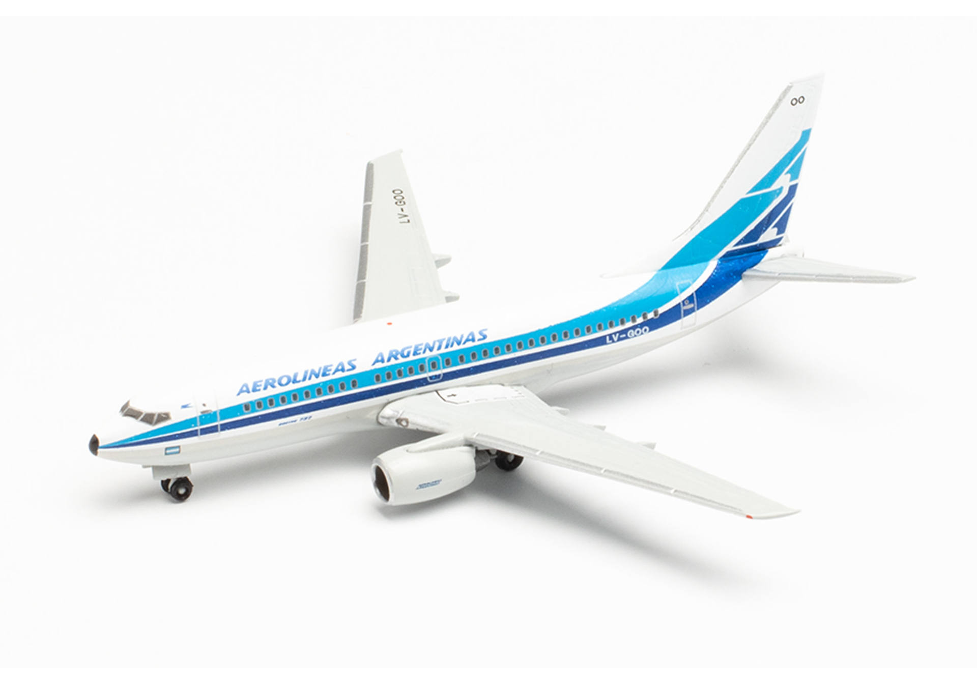 Aerolineas Argentinas Boeing 737-700 - 70th Anniversary Retro livery – LV-GOO