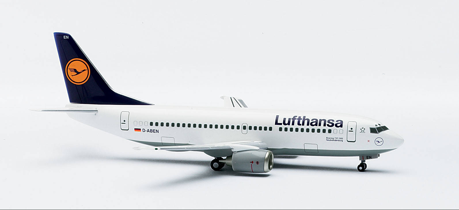 Lufthansa Boeing 737-300