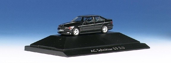BMW 325i S3 3.0 four -door rim series Matt chermt series