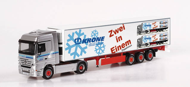 Mercedes-Benz Actros LH '02 refrigerated box semitrailer "Grossmann / Krone"