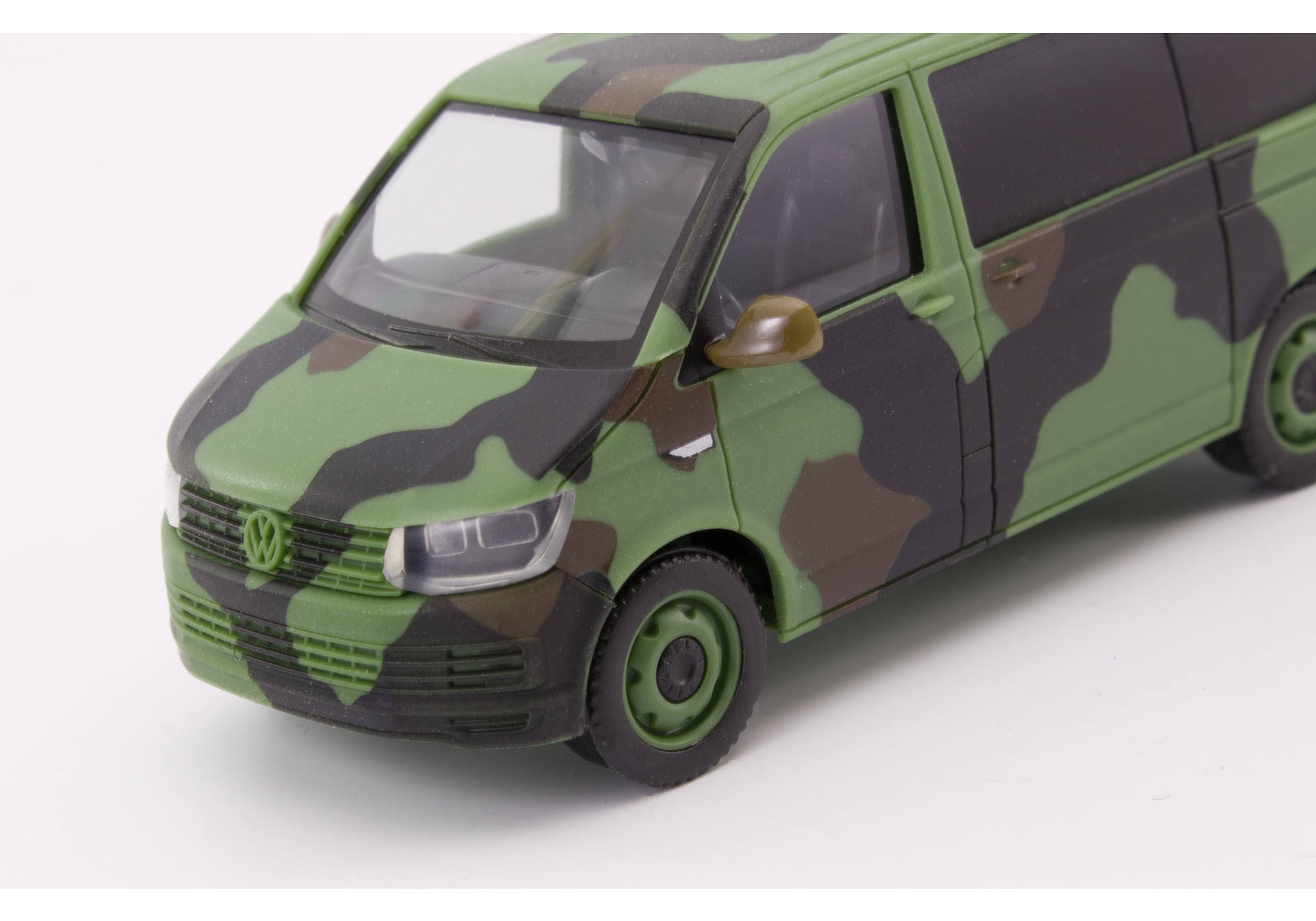 VW T6 Bus Flecktarn "Bundeswehr"
