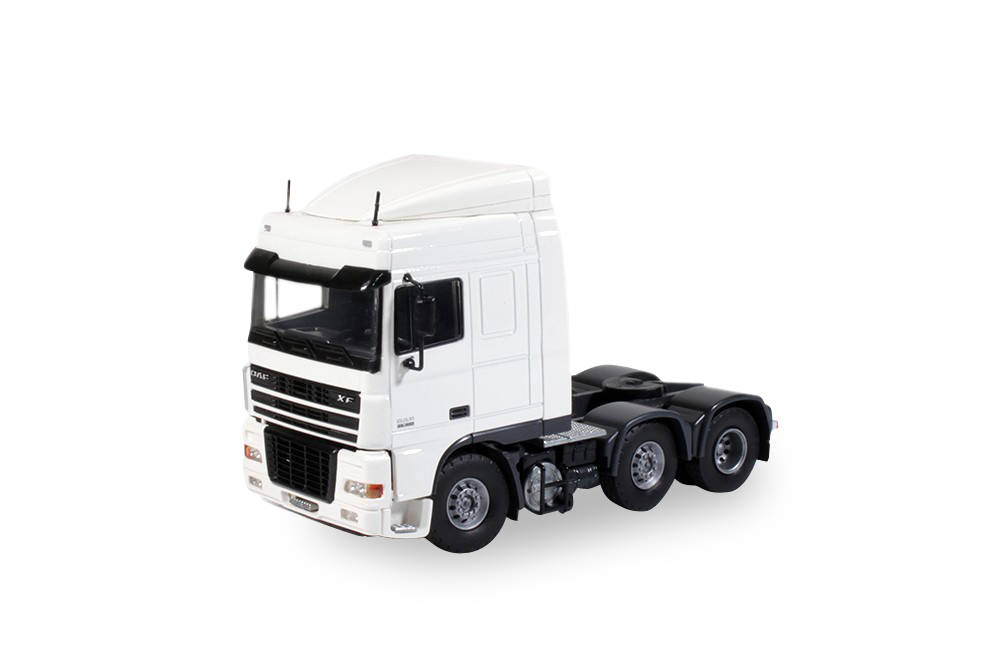DAF XF95 SC 6x2 Zugmaschine