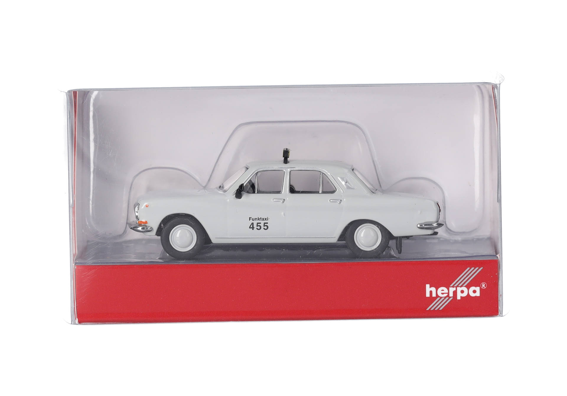 Wolga M24 "Funktaxi 455 / Berlin"