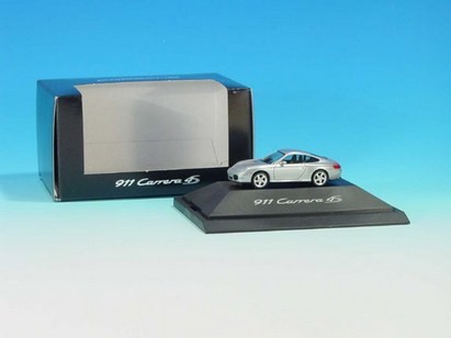 Porsche 911 Carrera 4 s in special box