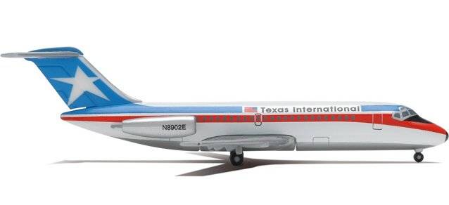 Texas International Douglas DC-9-14