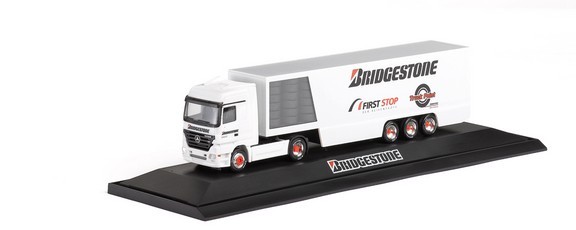 Mercedes-Benz Actros LH '02 (V8) Integral case-sailing train