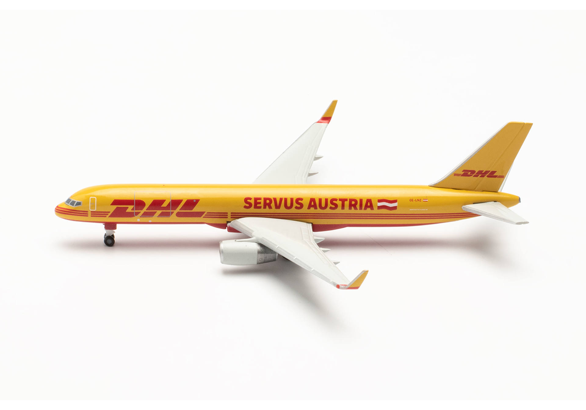 DHL Air Austria Boeing 757-200 “Servus/Hello Austria” – OE-LNZ