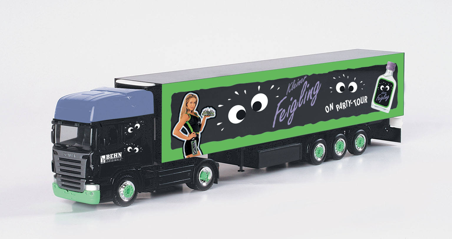 Scania R TL box semitrailer "Kleiner Feigling"
