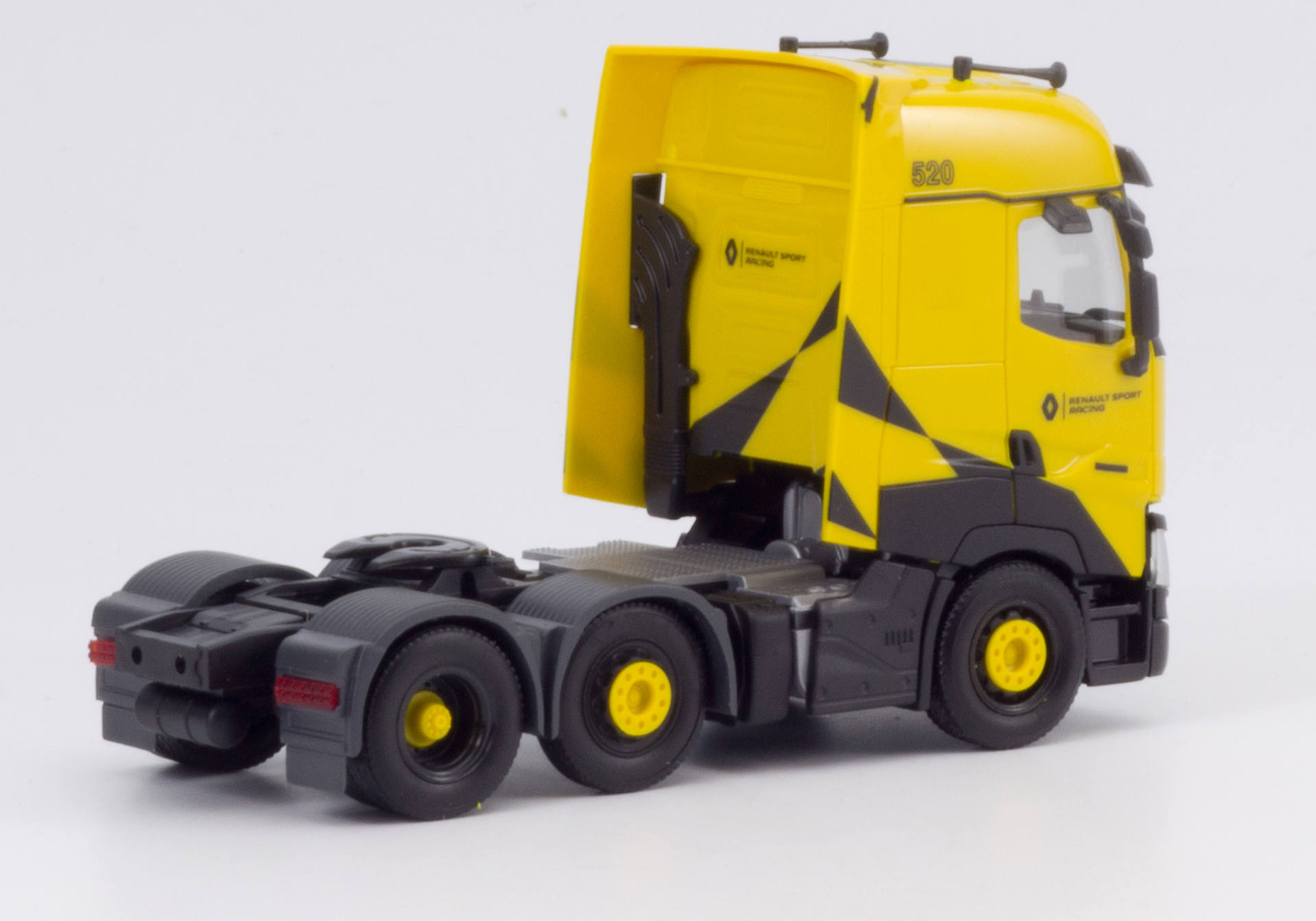 Renault T tractor 6×2 “Renault Sport Racing”