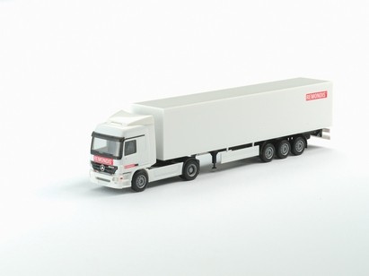 Mercedes-Benz Actros L '02 case saddle train