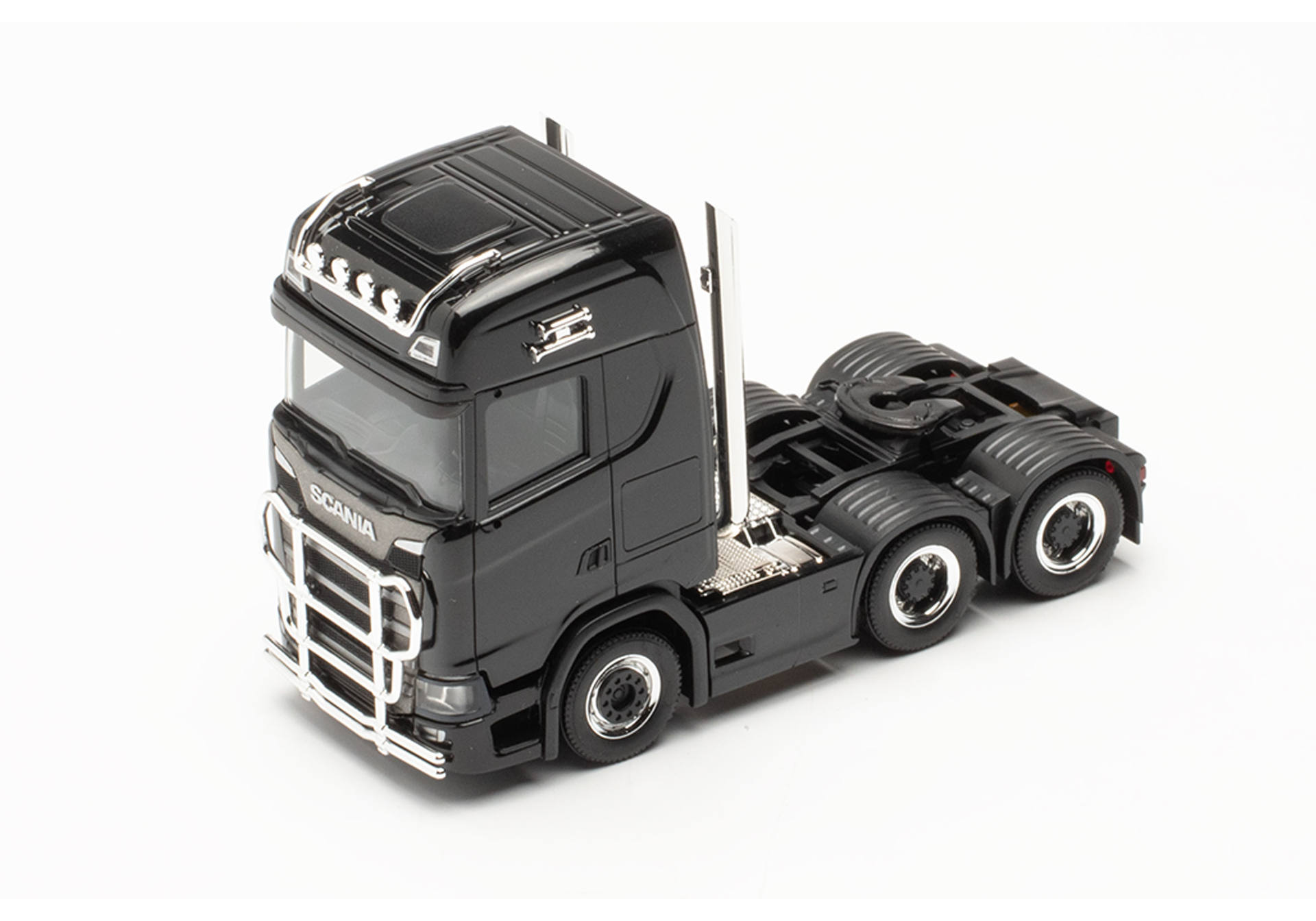 Herpa Scania CS 20 HD 6x2 tractor with pipes and crash protection, black  314053-002