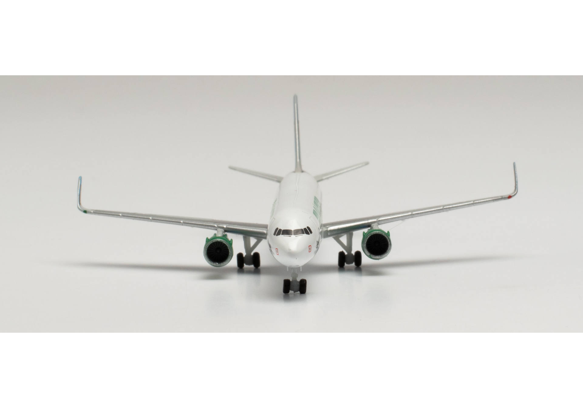 Frontier Airlines Airbus A321 – N701FR “Otto the Owl”