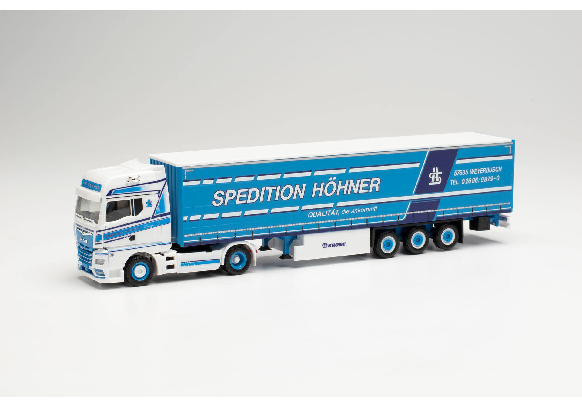 MAN TGX GX Gardinenplanen-Sattelzug „Höhner“