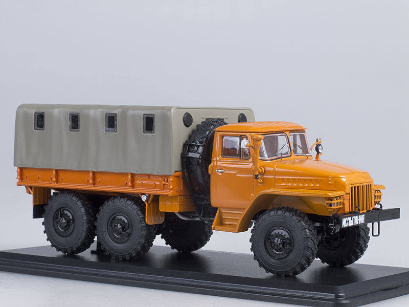 SSM: URAL-375D flatbed with tent