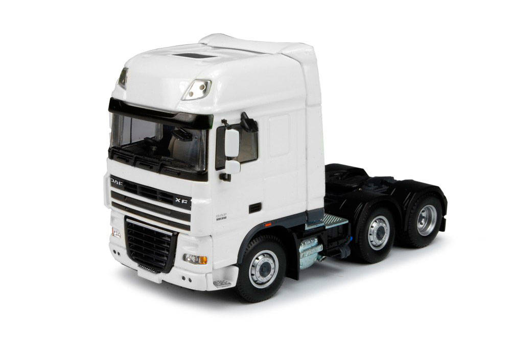 DAF XF105 SSC 6x2 rigid tractor