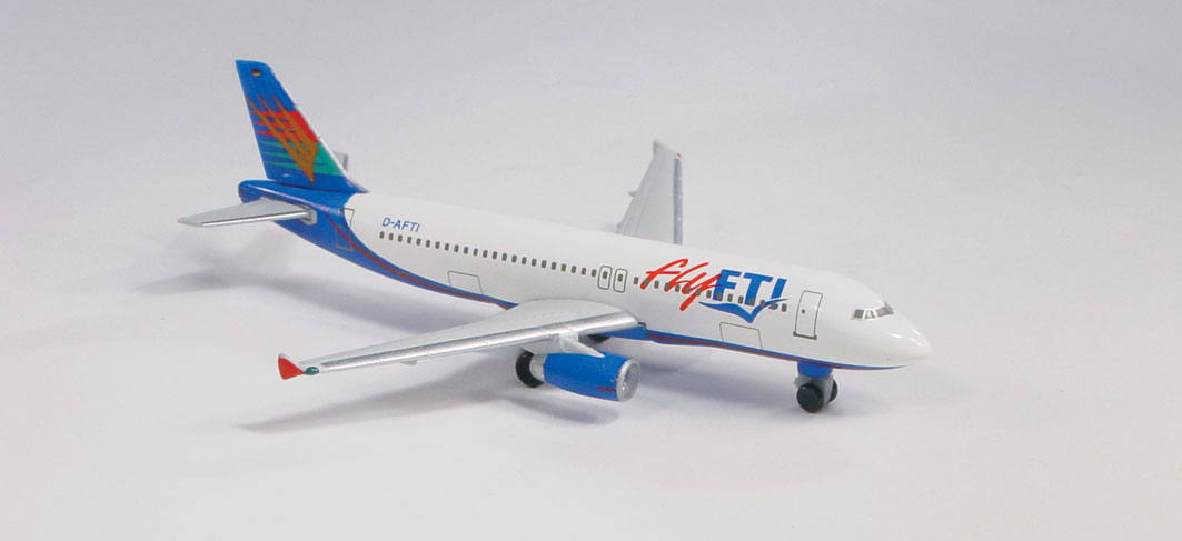 FlyFTI Airbus A320-200