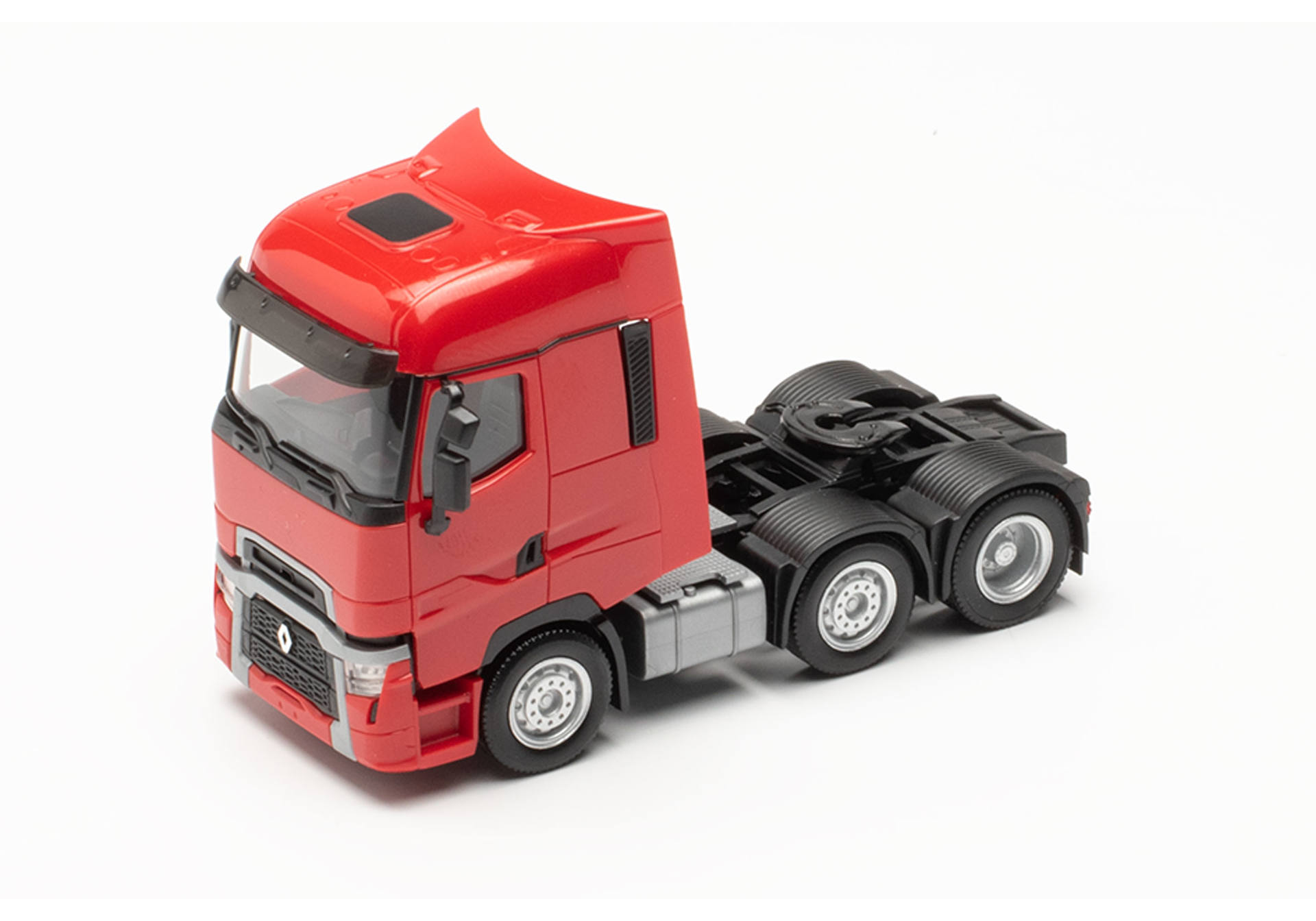 Renault facelift tractor 6x2, red
