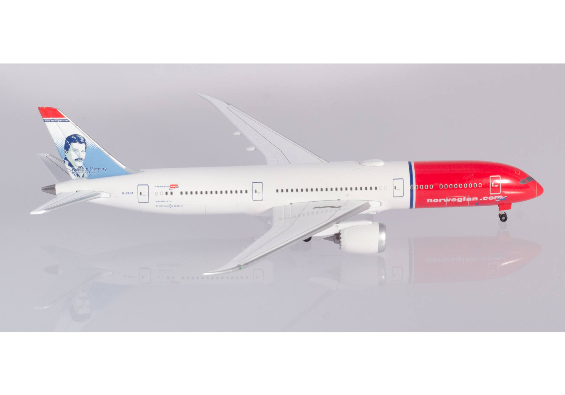 Norwegian Boeing 787-9 Dreamliner – G-CKNA "Freddie Mercury"