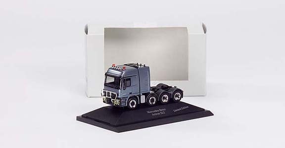 Mercedes-Benz Actros L '04 Titan-Schwerlastzugter 4a special box