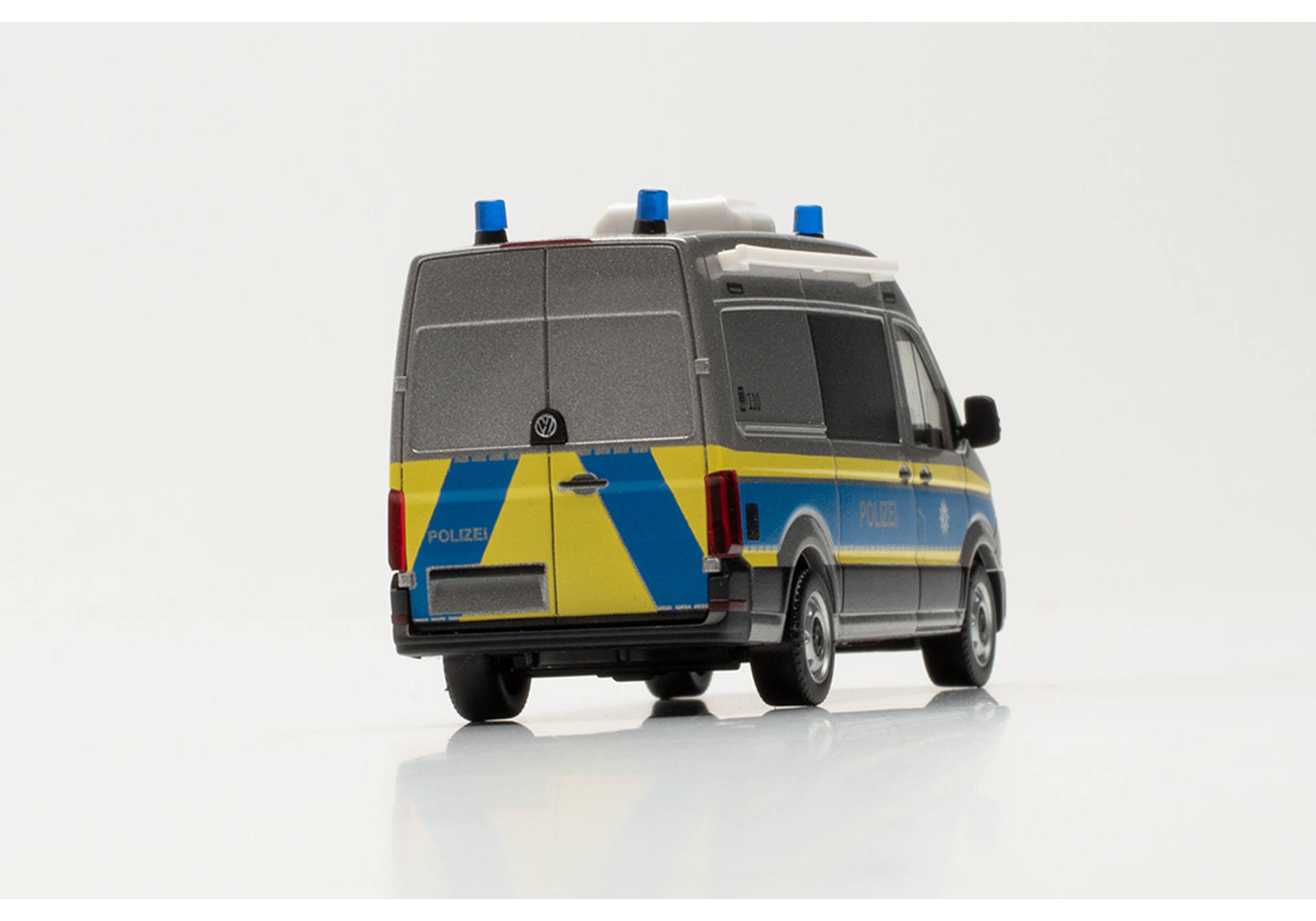VW Crafter Halbbus „Polizei Straubing“