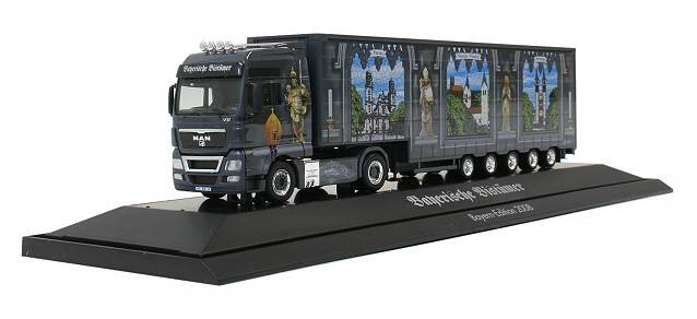 MAN TGX XXL volume semitrailer "Bayernmodell 2008"