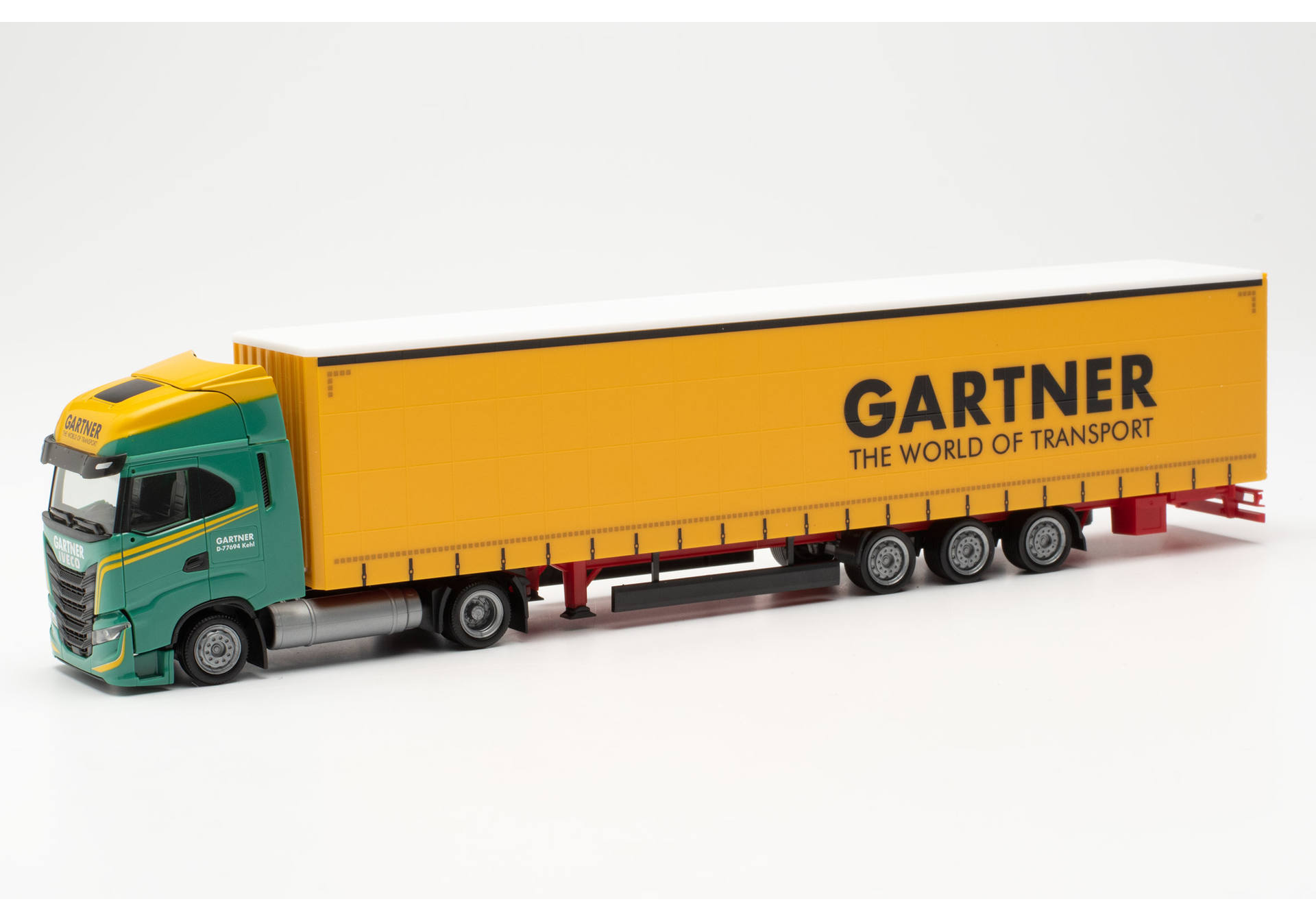 Iveco S-Way Jumobcurtain canvas semitrailer "Gartner KG"