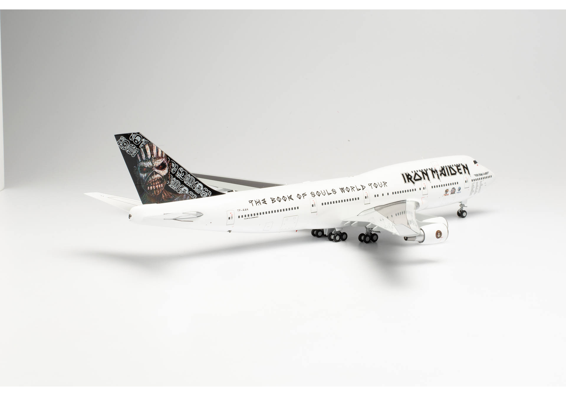 Iron Maiden (Air Atlanta Icelandic) Boeing 747-400 “Ed Force One” - The Book of Souls World Tour 2016 – TF-AAK