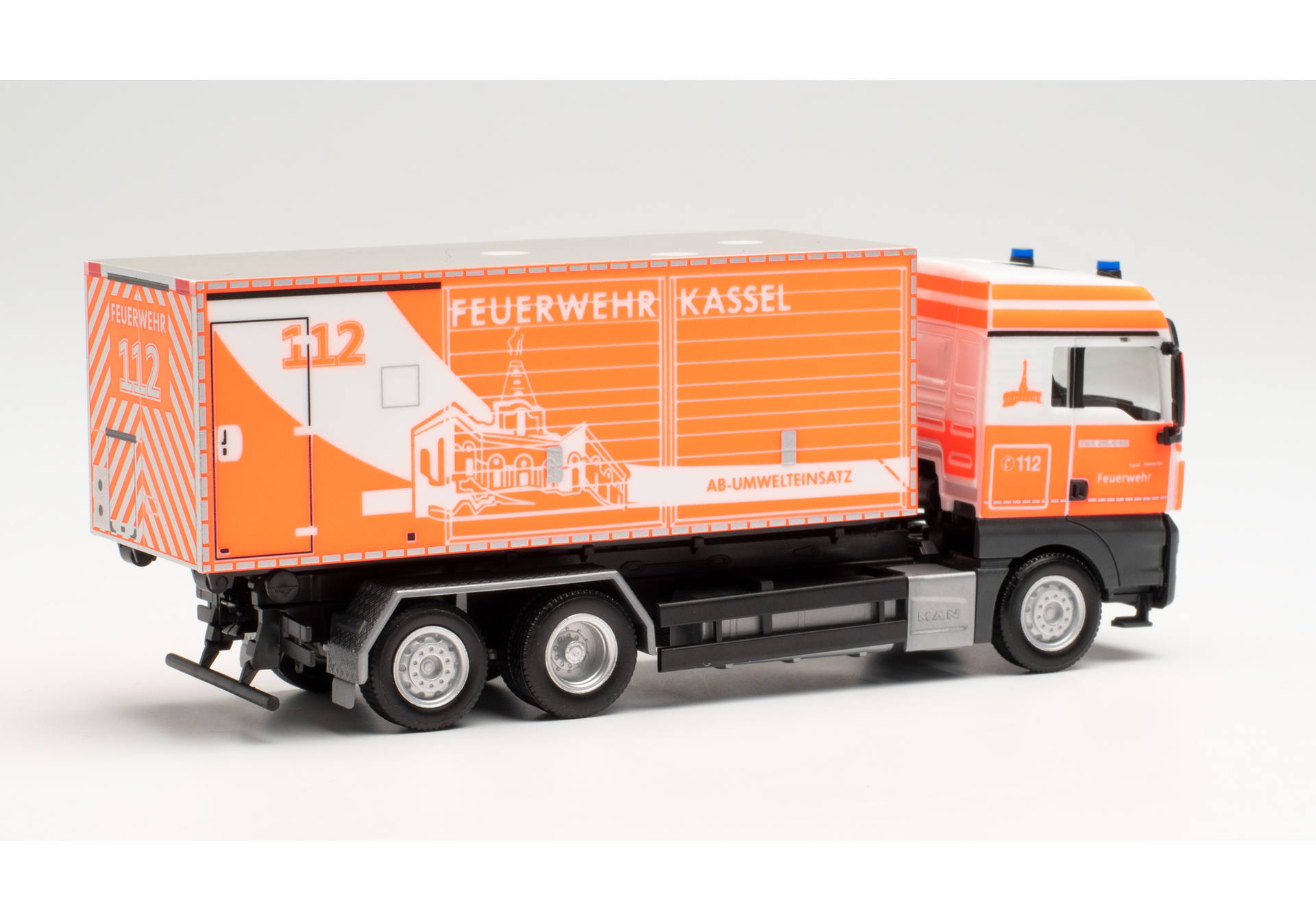 MAN TGX XLX swap body truck ambulance "Fire brigade Kassel / environmental protection"