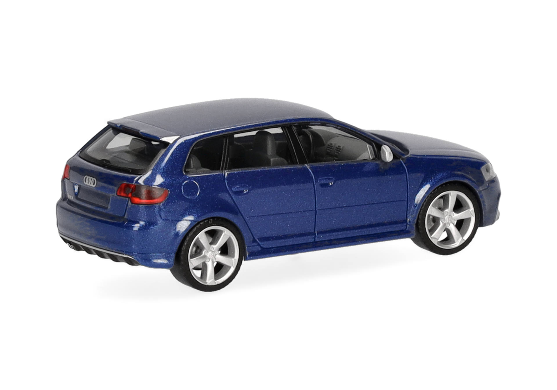 Audi RS3 Sportback, Sepangblau Perleffekt