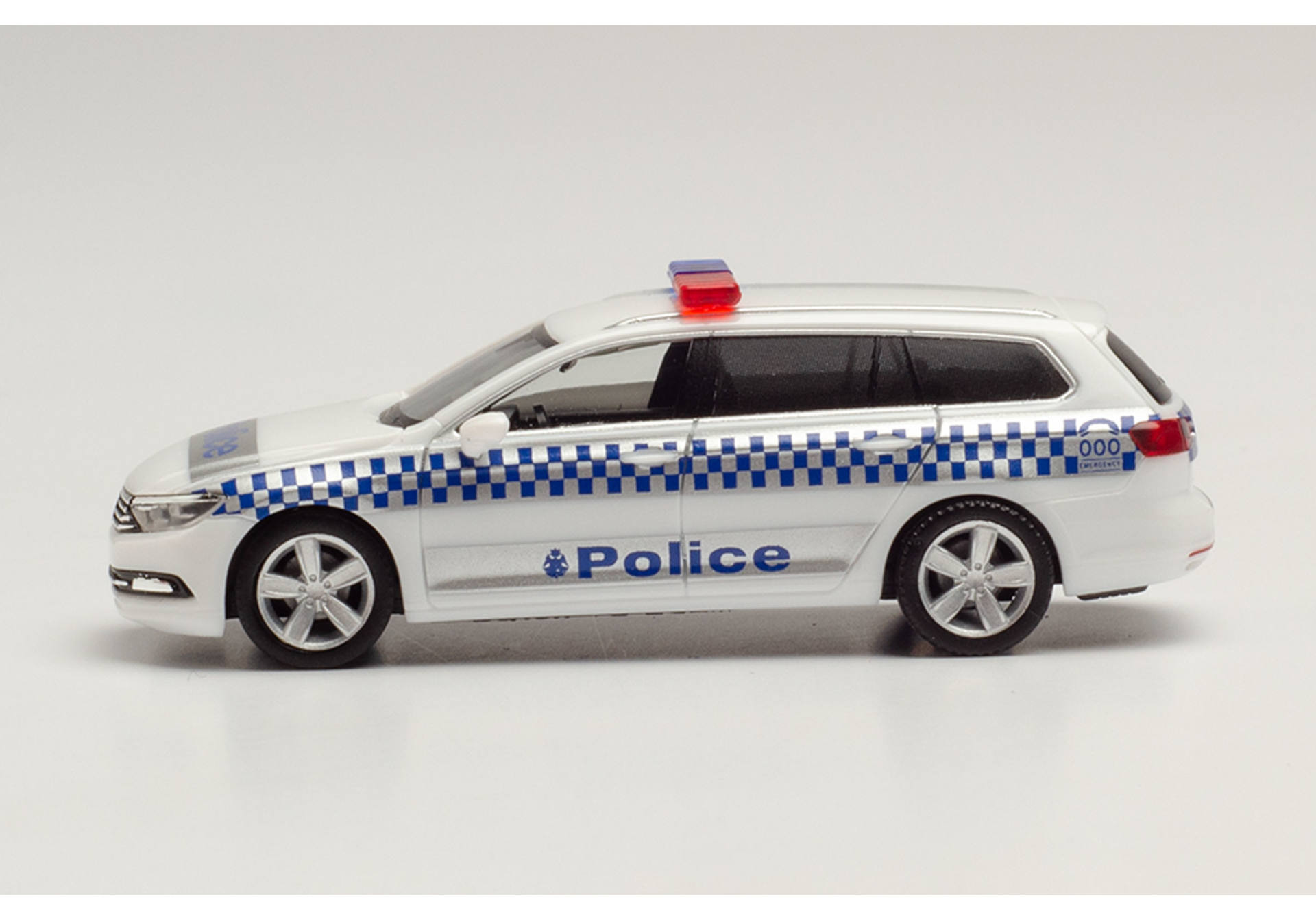 VW Passat Variant „Victoria Police“