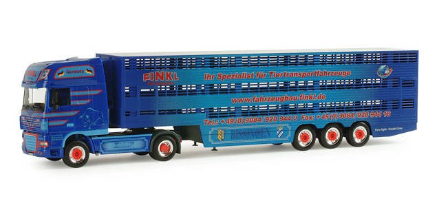 DAF XF Viehtransporter-Sattelzug "Finkl"