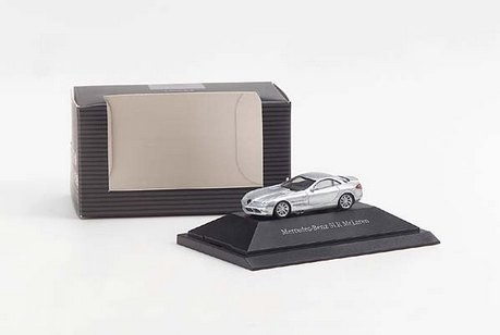 Mercedes-Benz SLR McLaren special box