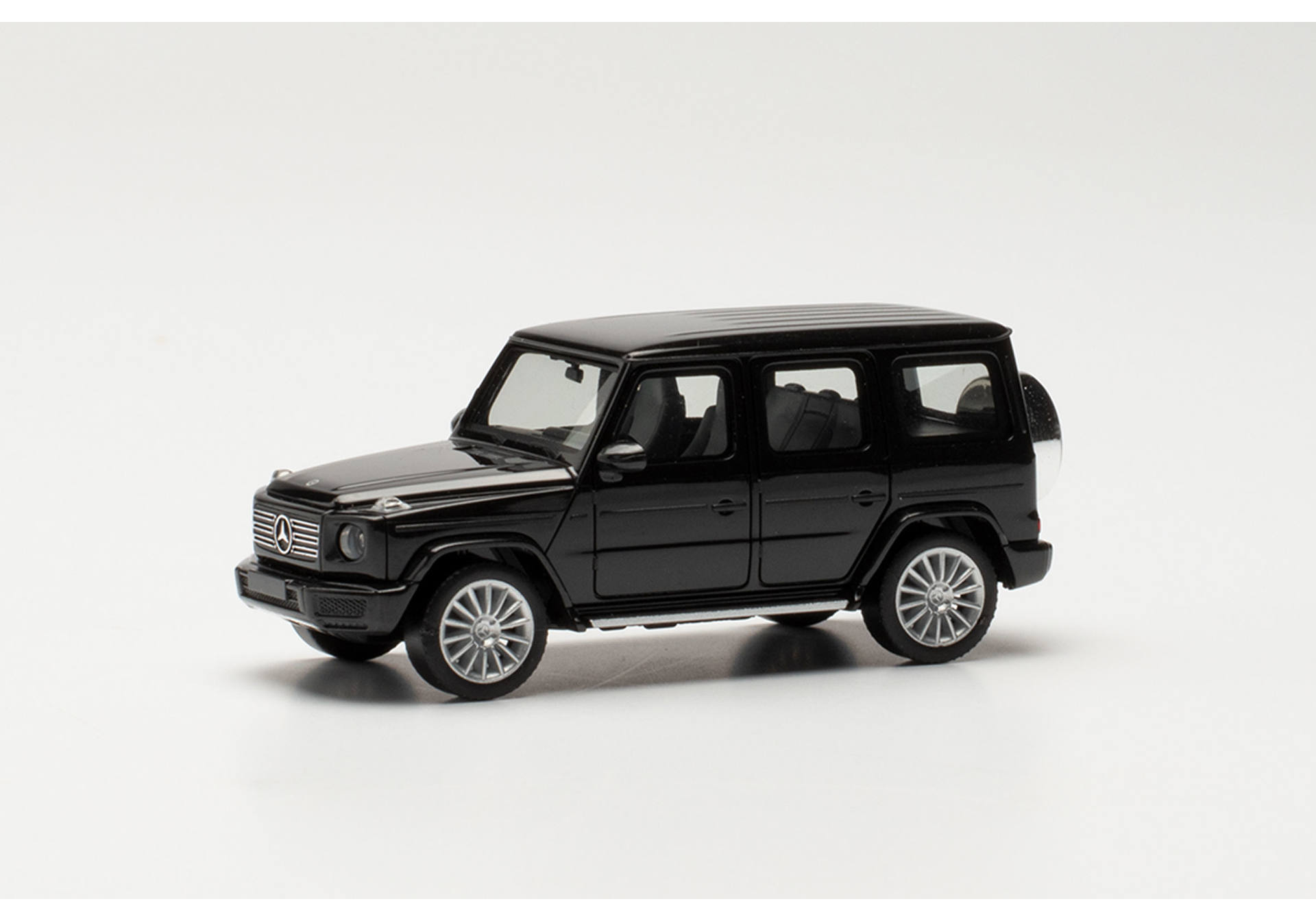 Mercedes-Benz G-Klasse mit AMG Felgen, schwarz
