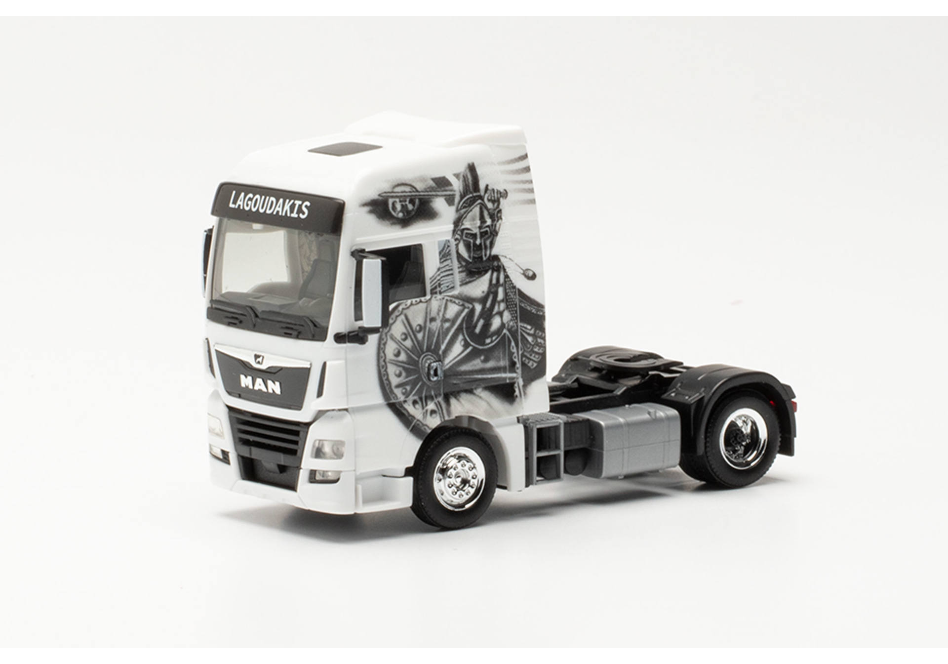 MAN TGX XXL Euro 6c tractor unit Spedition Lagoudakis / Leonidas