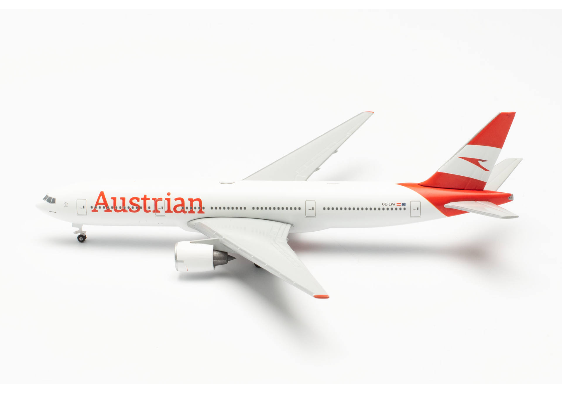 Austrian Airlines Boeing 777-200 - OE-LPA "Sound of Music"