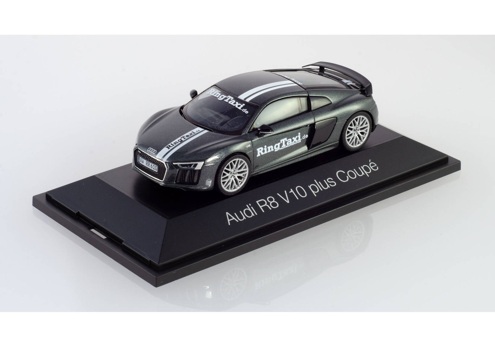 Audi R8 V10 Plus "Ring Taxi Nürburgring"