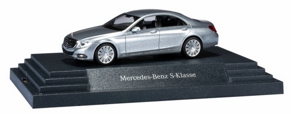 Mercedes-Benz S-Class 2013