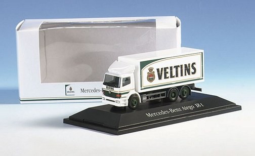 Mercedes-Benz Atego 18 to suitcase truck 3a